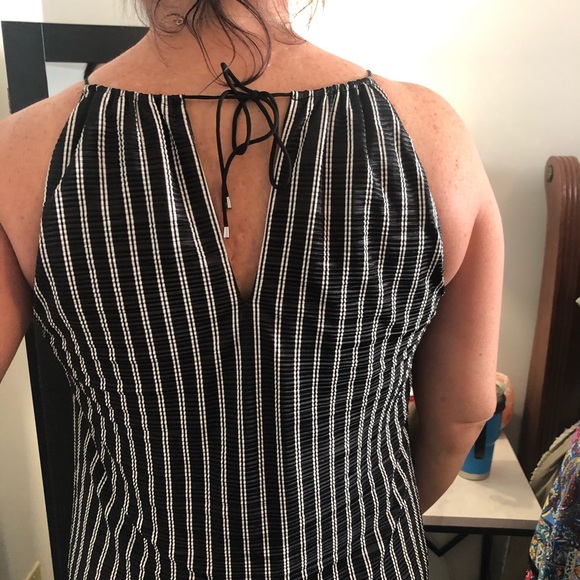 Dress - Picture 2 of 6